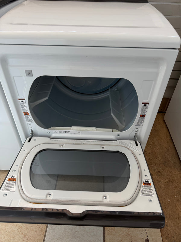 Newer Whirlpool Top Load Washer & Electric Dryer Set - 1 Year Warranty