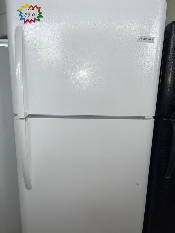 20 cu ft Frigidaire Top-freezer Refrigerator