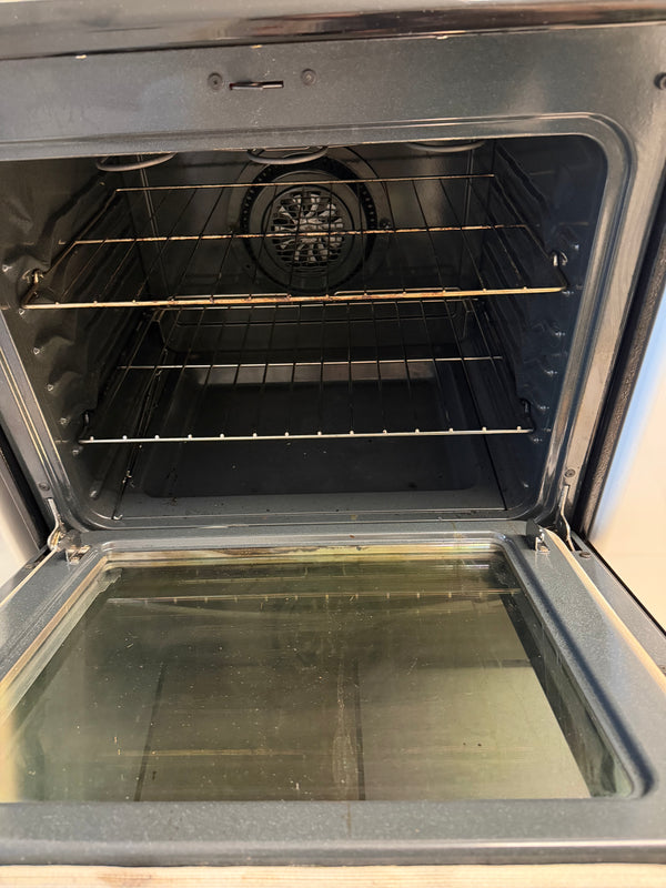 30” Freestanding Stainless Steel Frigidaire Gallery Glass Top Electric Range /w Convection