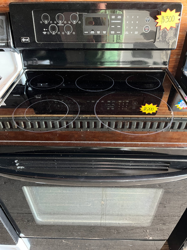 30” Black LG Glass Top Electric Range